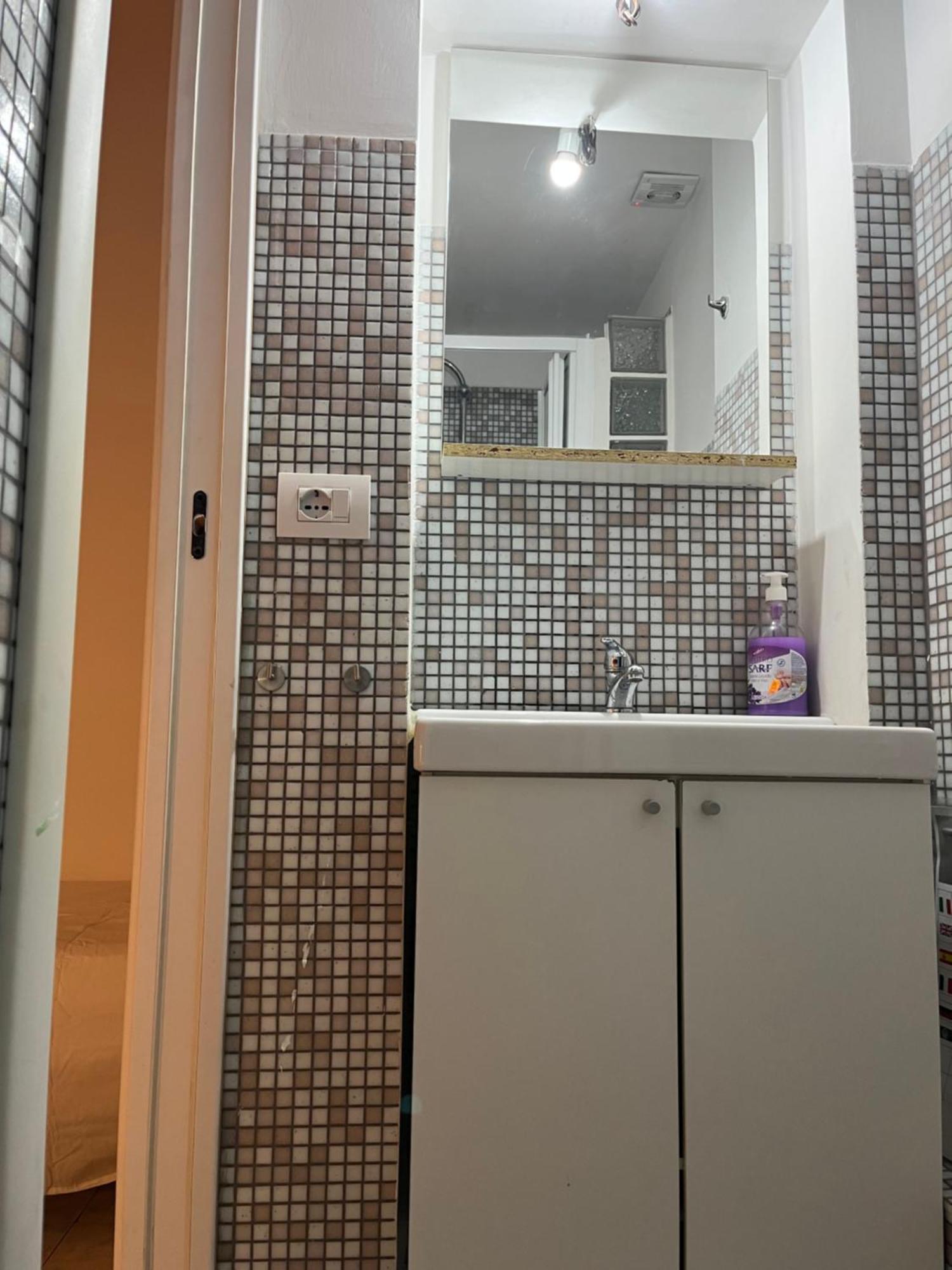 Scalo 71 Guest House Рим Екстер'єр фото
