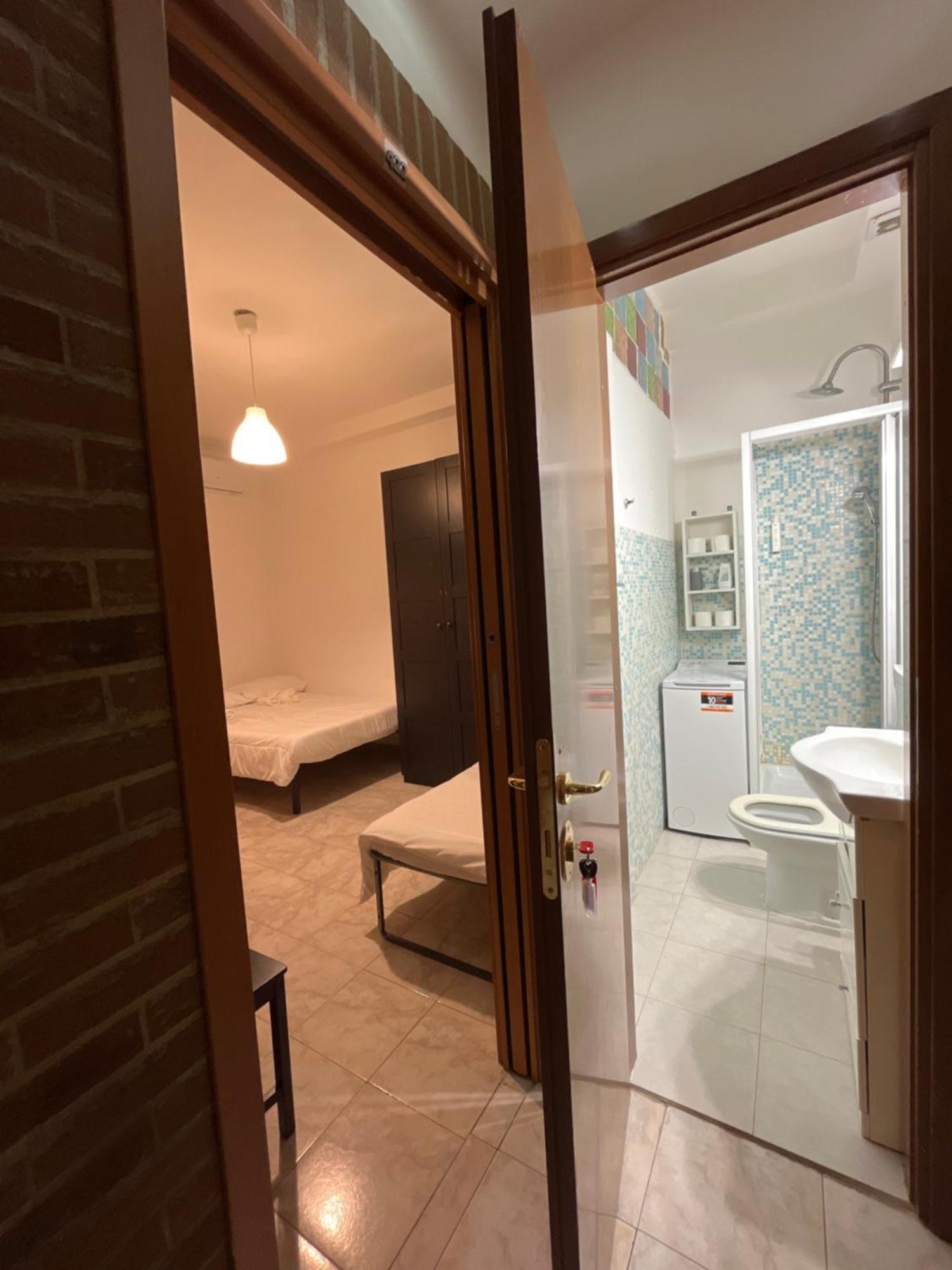 Scalo 71 Guest House Рим Екстер'єр фото
